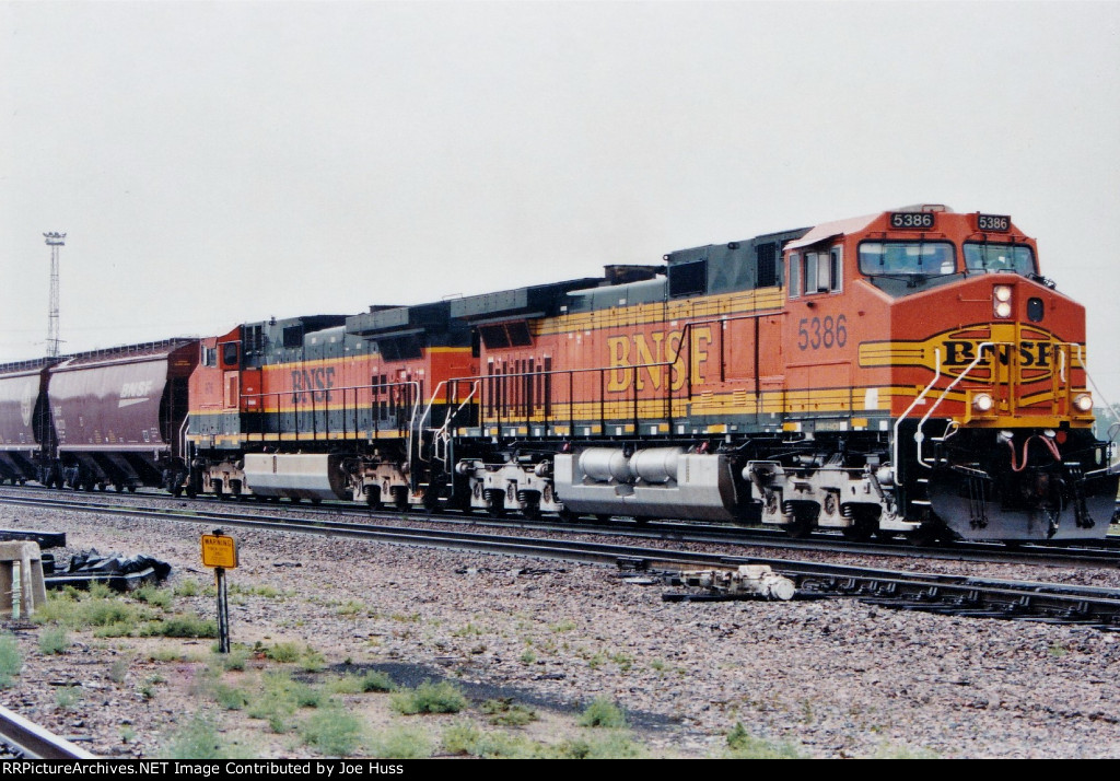 BNSF 5386 East